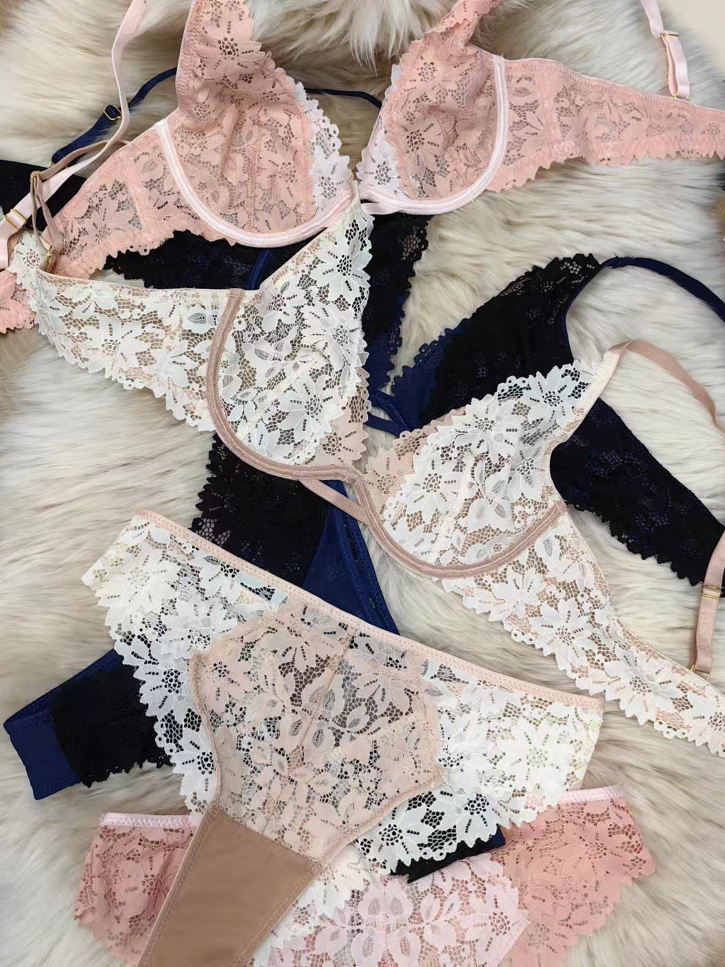 French Women's Sensual Ultra-thin Lace Anti-Sagging Bra Set Black