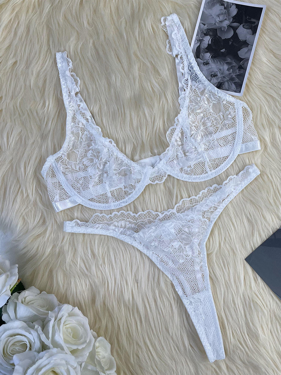 Sexy Two Color Lace Pure Lust Bra Set with Steel Ring