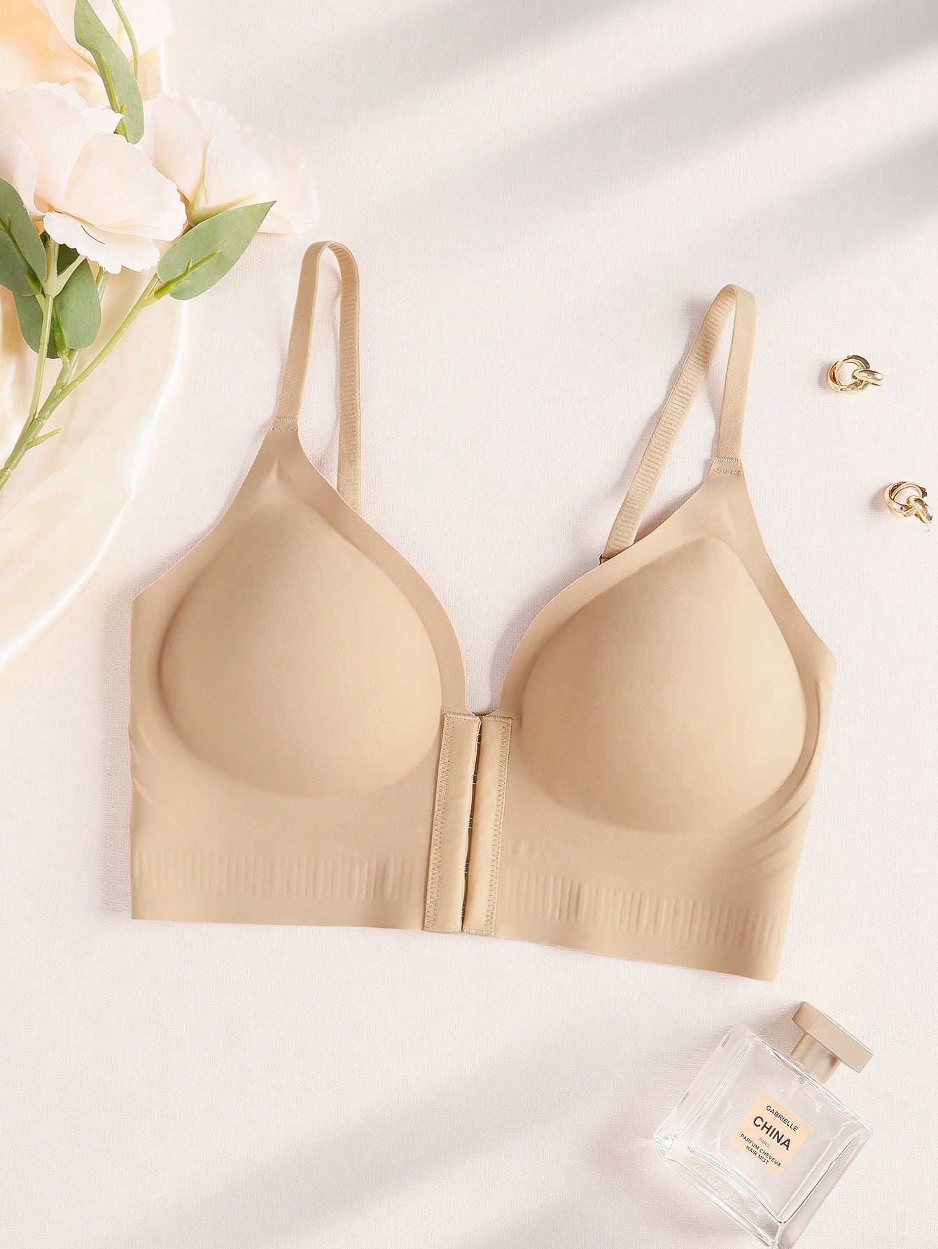 Sexy Deep V Wireless Bra with Front Closure and Ultra-Soft Jelly Support