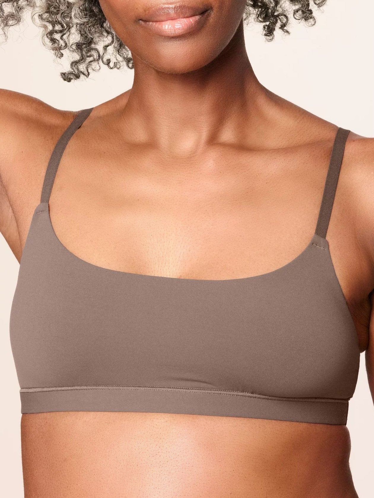 Minimalist Solid Color Deep V Comfortable Push-up Seamless Scoop-Neck