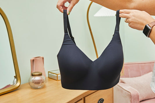 Why Women Prefer Wireless Bras: A Comfortable and Healthy Choice