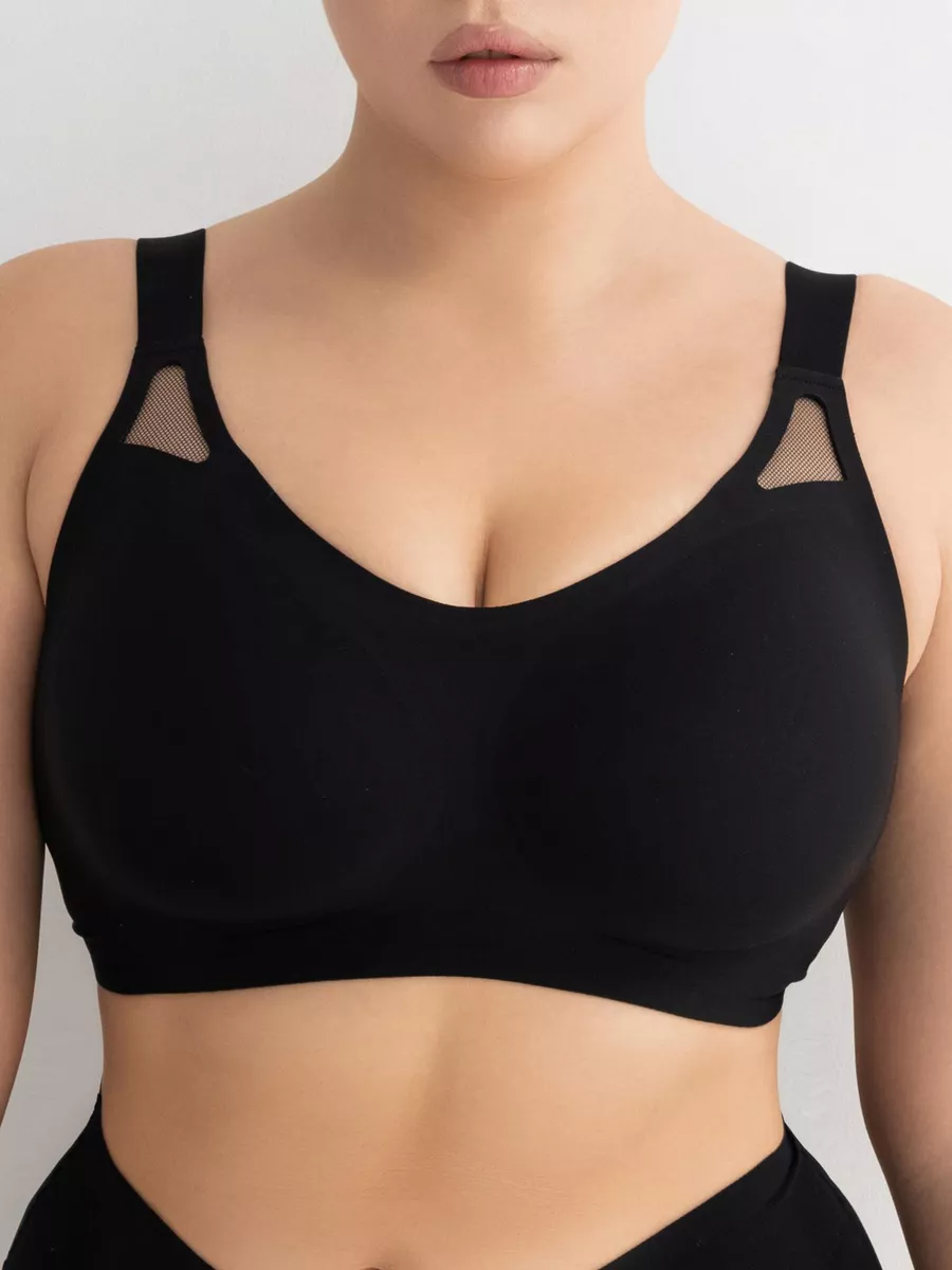 Seamless Fixed Cup Wireless Push-up Bra Black