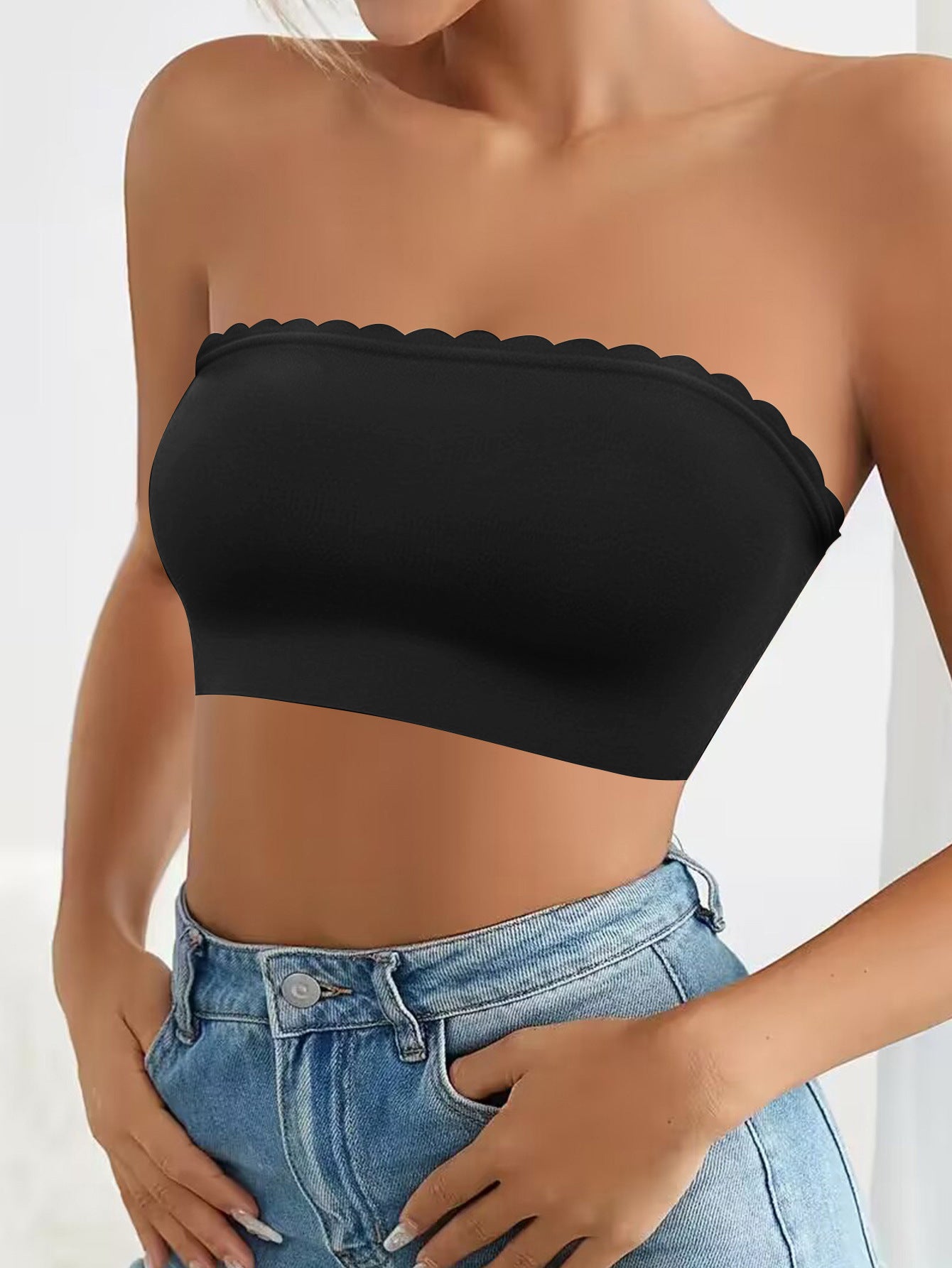 Ribbed Edge Plain Seamless Sexy Gathered Non-Wired Strapless Bra Black