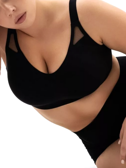 Seamless Fixed Cup Wireless Push-up Bra Black