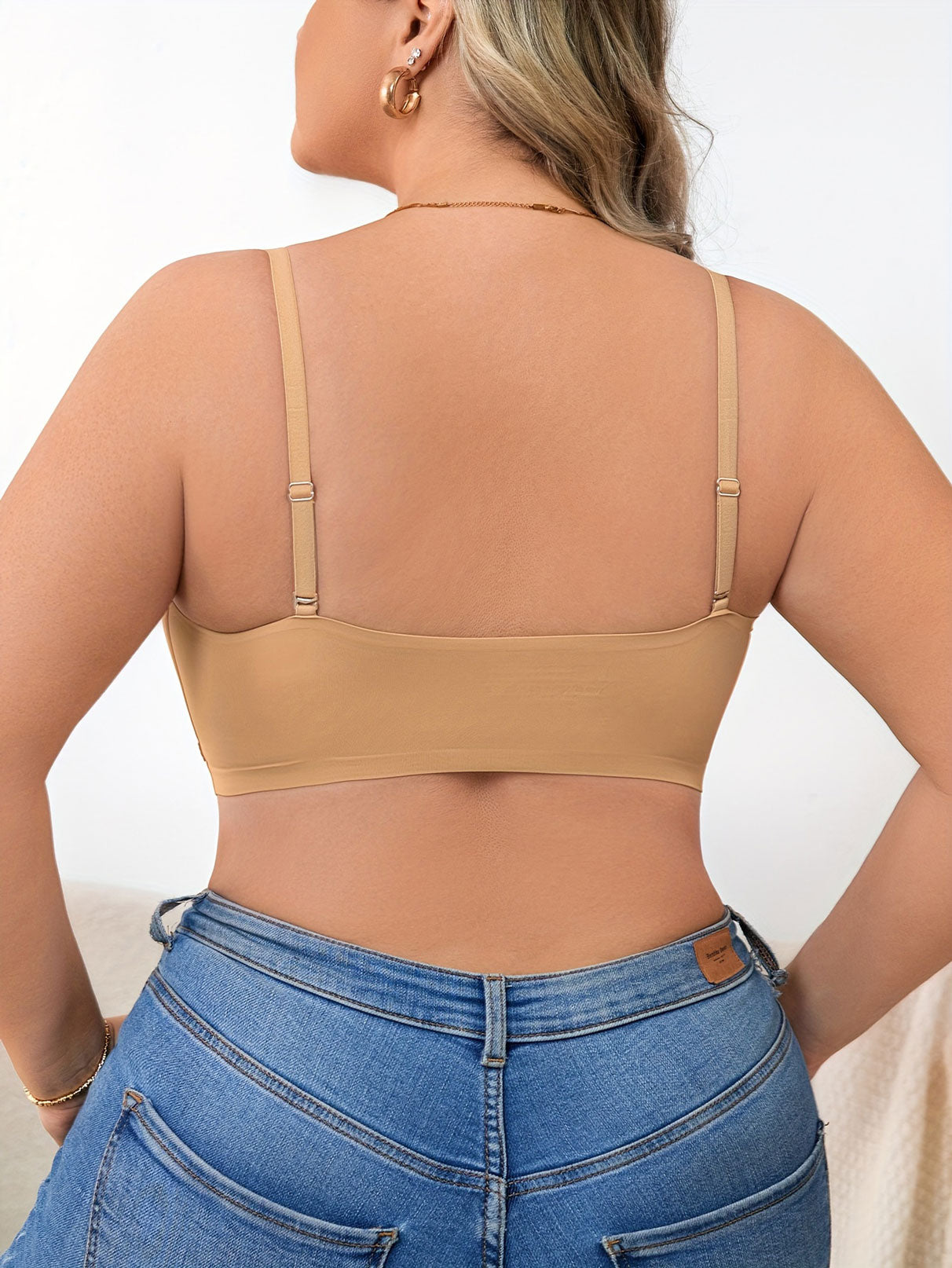 Plus Size Simple Seamless Hollow Out Wireless Bra Tan