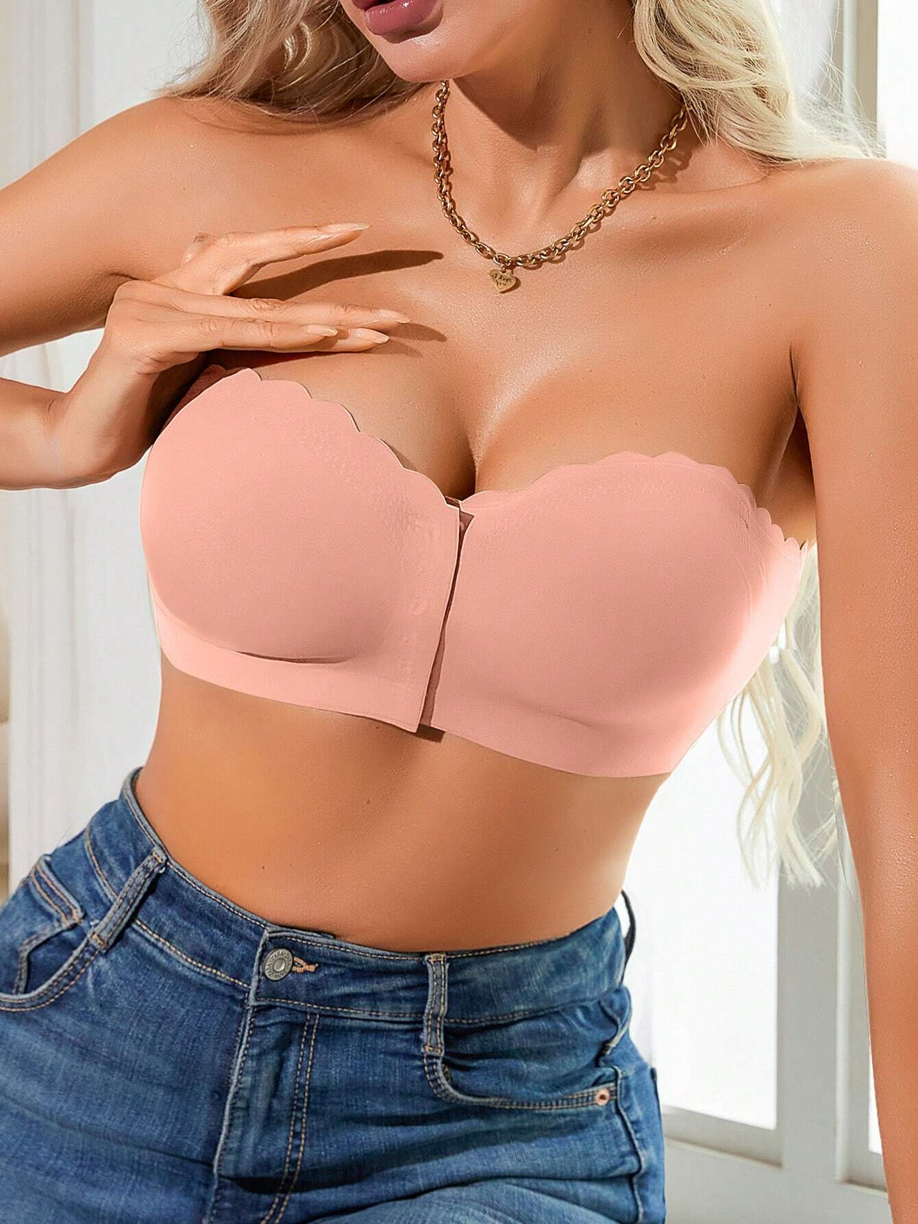 Front Closure Wireless Strapless Bra Pink