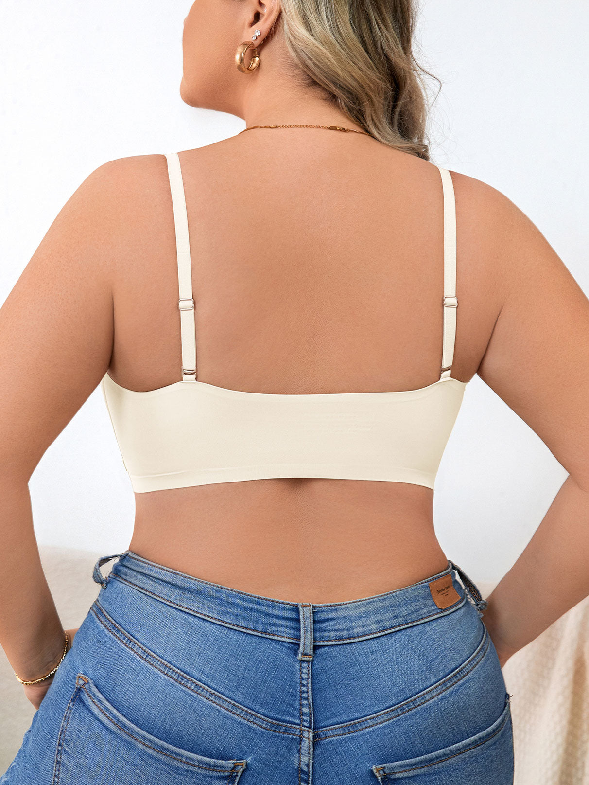 Plus Size Simple Seamless Hollow Out Wireless Bra White