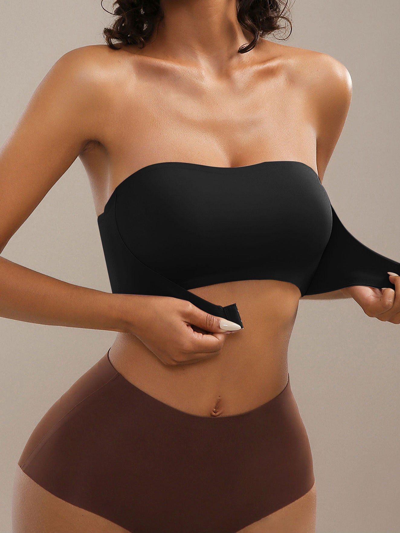 Strapless Front Button Push-Up Seamless Bra Black