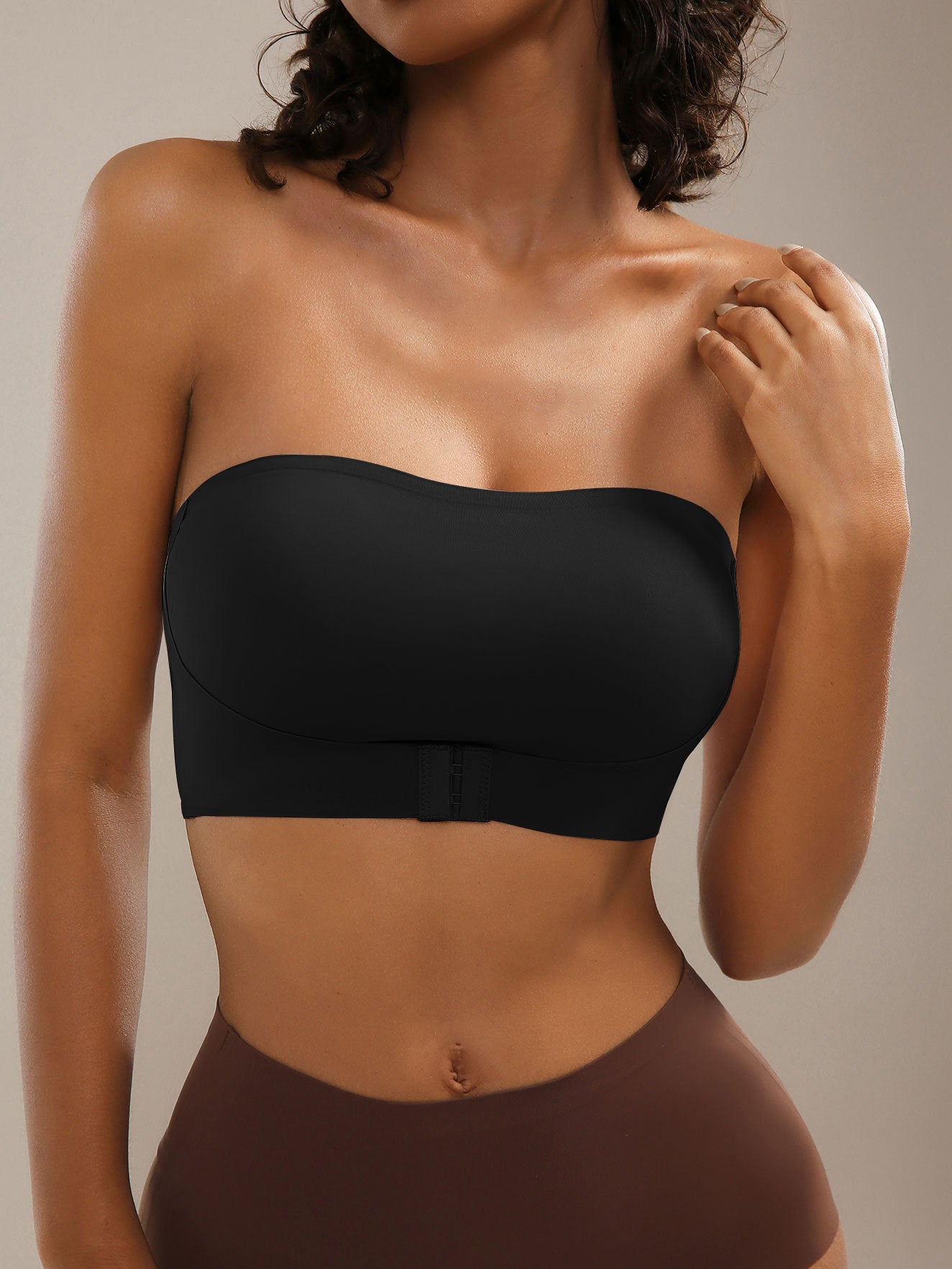 Strapless Front Button Push-Up Seamless Bra Black