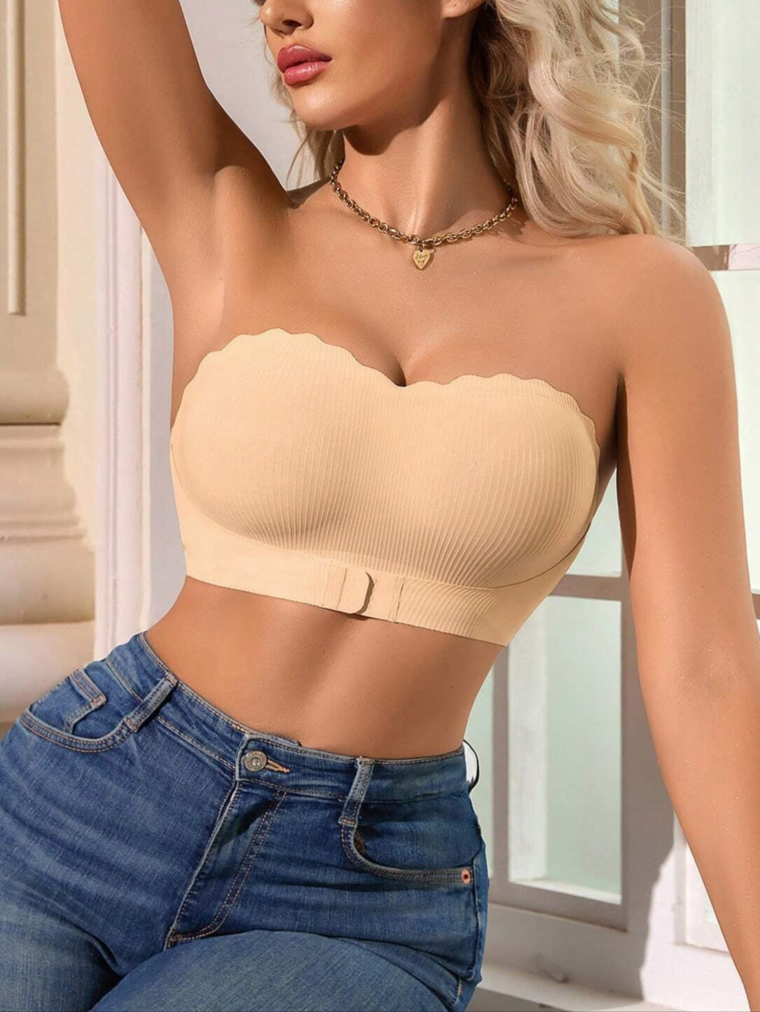 Unique Stripe Seamless Wave Edge Breathable Bra Anti-Slip Strapless Front Closure  Cornsilk