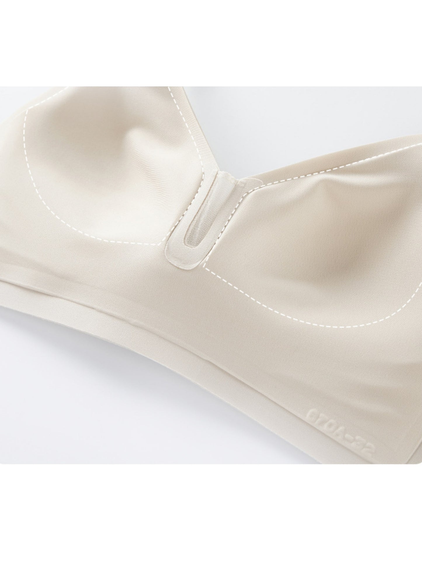 Low-neck Seamless Push-up Wieless Bra Ivory