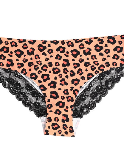 Lace Trim Leopard Print Plus Size No Trace Panties