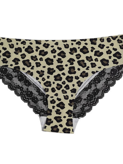 Lace Trim Leopard Print Plus Size No Trace Panties